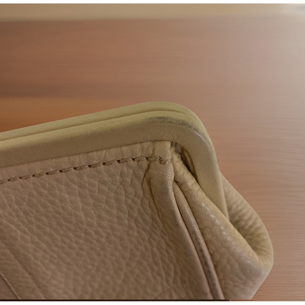 Vintage COACH Soho Kisslock Cosmetic Bag Purse Beige Pebbled Leather Y2K Read - Picture 5 of 7